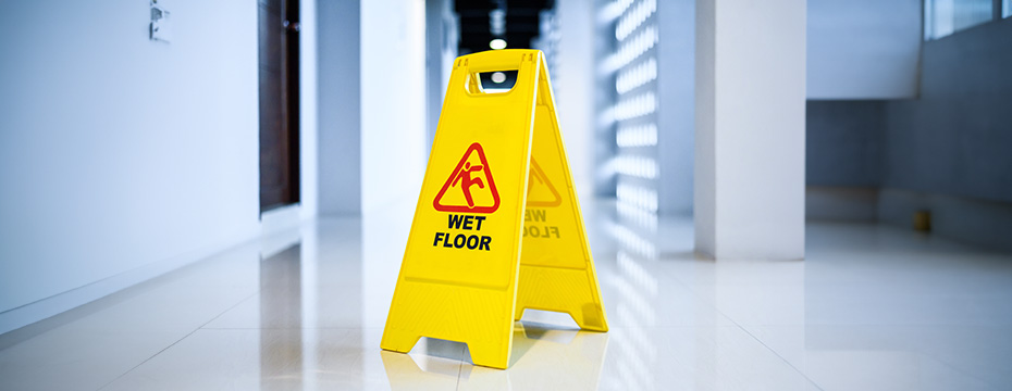 wet floor sign